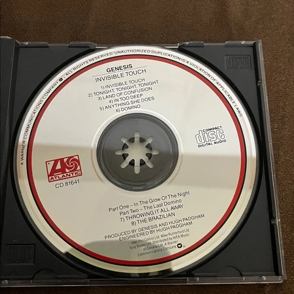 😄Genesis Invisible Touch CD 1986 - Picture 2 of 3